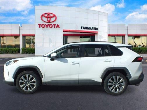 2019 Toyota RAV4 XLE Premium