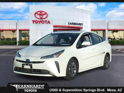 2019 Toyota Prius XLE
