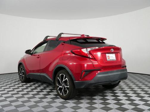 Red 2021 Toyota C-HR XLE