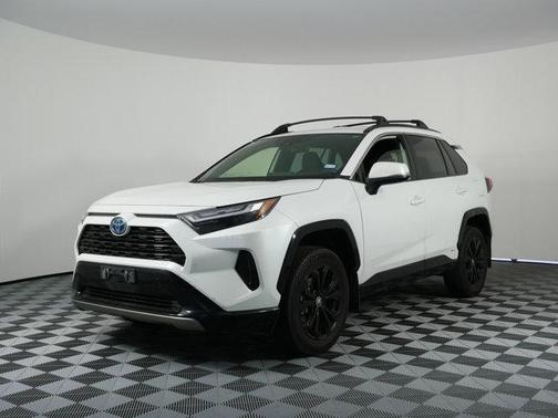 Wind Chill Pearl 2024 Toyota RAV4 Hybrid SE