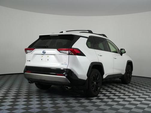 Wind Chill Pearl 2024 Toyota RAV4 Hybrid SE