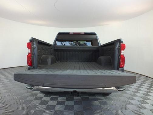 Shadow Gray Metallic 2021 Chevrolet Silverado 1500 LT