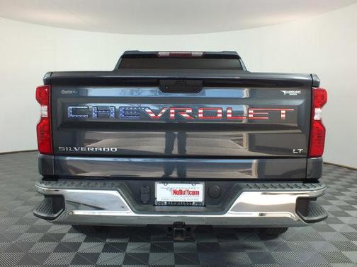Shadow Gray Metallic 2021 Chevrolet Silverado 1500 LT