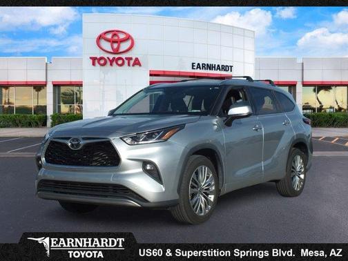 2022 Toyota Highlander Platinum