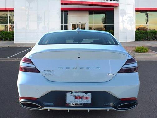 2025 Genesis G70 2.5T