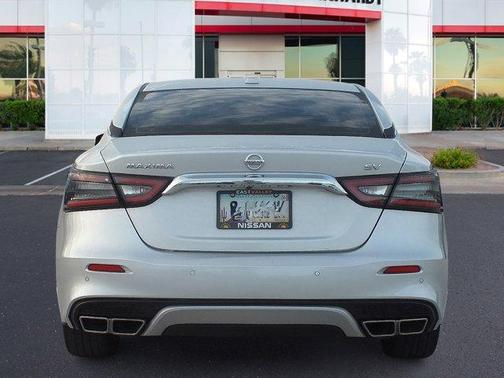 2022 Nissan Maxima SV