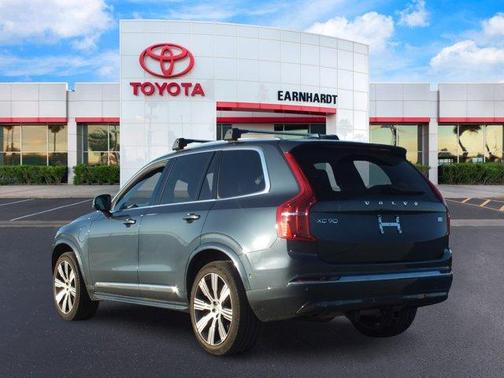 2024 Volvo XC90 Recharge Plug-In Hybrid T8 Ultimate Bright Theme 7-Seater