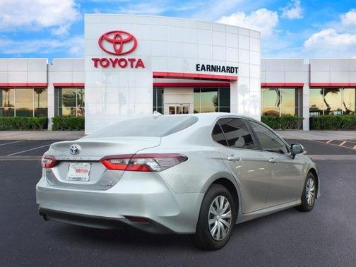 2023 Toyota Camry Hybrid LE