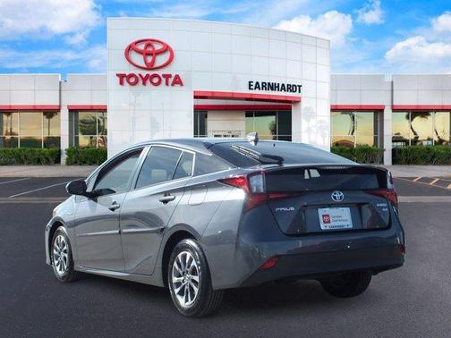 2022 Toyota Prius XLE