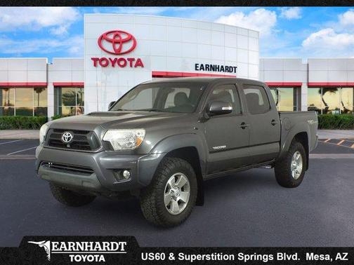 Magnetic Gray Metallic 2015 Toyota Tacoma 1-OWNER