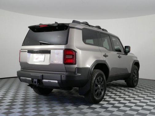 Meteorite 2025 Toyota Land Cruiser Base