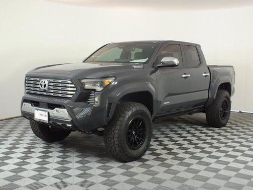 UNDERGROUND 2025 Toyota Tacoma Hybrid LIMITED 1-OWNER! LOW MILES!