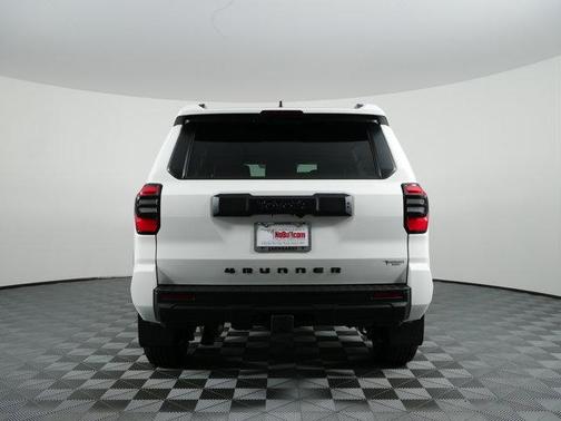 Super White 2026 Toyota 4Runner SR5
