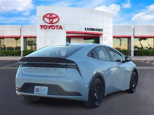 2025 Toyota Prius Plug-In Hybrid SE 1-OWNER