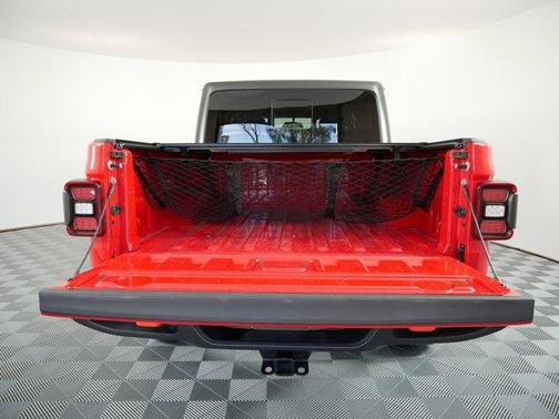 Firecracker Red Clearcoat 2021 Jeep Gladiator Mojave