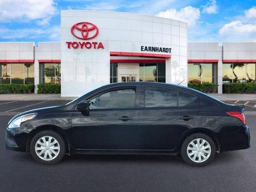 2019 Nissan Versa 1.6 S+