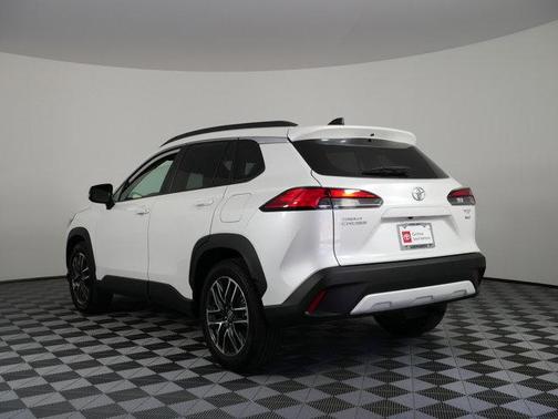 Wind Chill Pearl 2026 Toyota Corolla Cross XLE