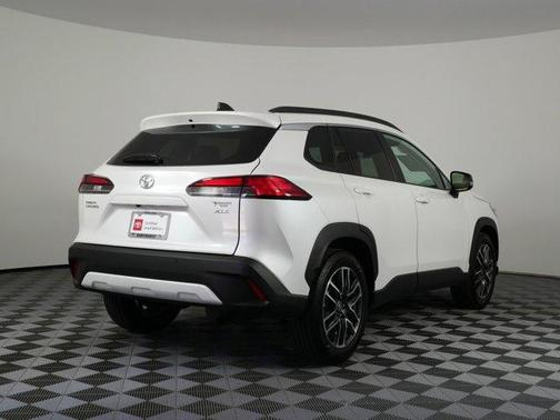 Wind Chill Pearl 2026 Toyota Corolla Cross XLE
