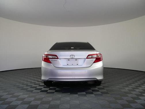 Classic Silver Metallic 2012 Toyota Camry LE
