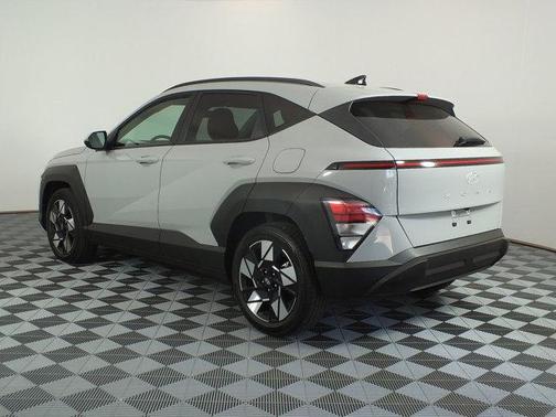 Cyber Gray Metallic 2025 Hyundai KONA SEL