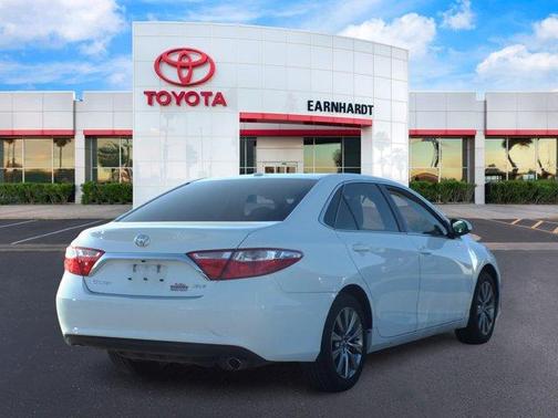 2016 Toyota Camry XLE