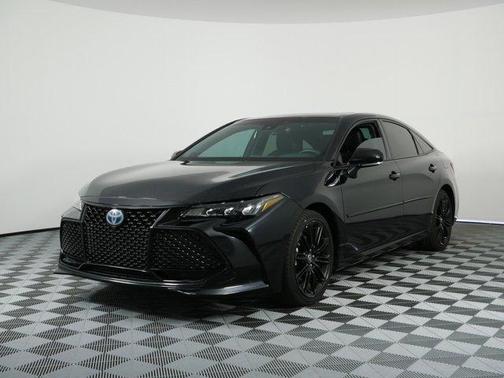 Midnight Black Metallic 2022 Toyota Avalon Hybrid XSE Nightshade
