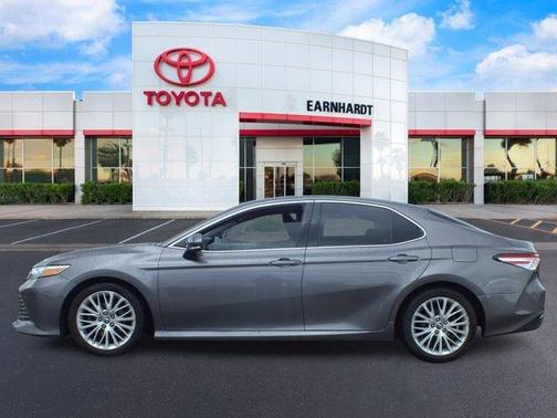 2018 Toyota Camry XLE