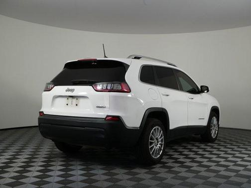 Bright White Clearcoat 2019 Jeep Cherokee Latitude Plus
