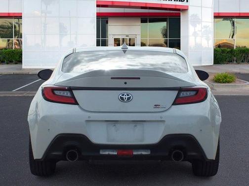 2024 Toyota GR86 Premium