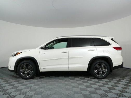 Blizzard Pearl 2018 Toyota Highlander Hybrid Limited