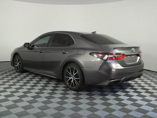 Predawn Gray Mica 2023 Toyota Camry SE