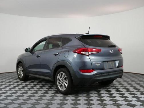 Coliseum Grey 2016 Hyundai TUCSON SE