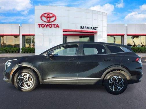 2023 Kia Sportage LX
