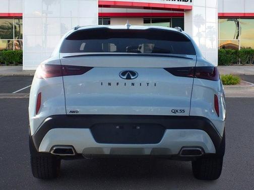 2025 INFINITI QX55 LUXE