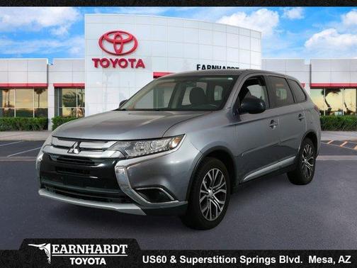 Mercury Gray Metallic 2017 Mitsubishi Outlander ES