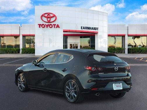 2023 Mazda Mazda3 FWD w/Preferred Package