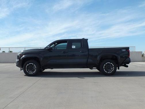 UNDERGROUND 2026 Toyota Tacoma TRD Sport