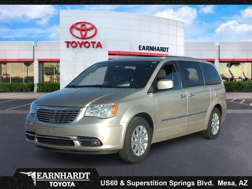 2015 Chrysler Town & Country Touring