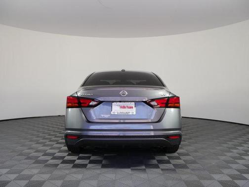 Gun Metallic 2022 Nissan Altima 2.5 SV