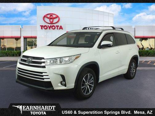 Blizzard Pearl 2017 Toyota Highlander XLE