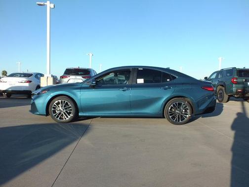 Ocean 2026 Toyota Camry XLE