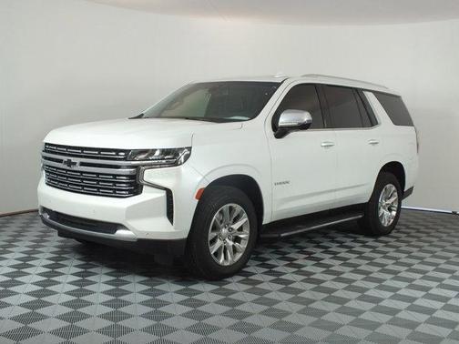 Iridescent Pearl Tricoat 2022 Chevrolet Tahoe Premier