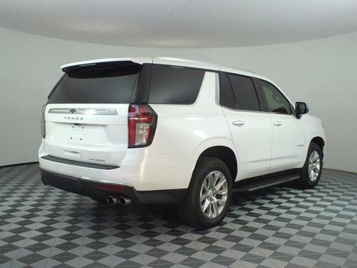 Iridescent Pearl Tricoat 2022 Chevrolet Tahoe Premier