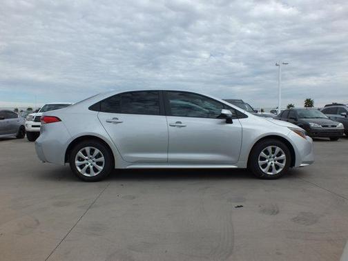 Classic Silver Metallic 2026 Toyota Corolla LE
