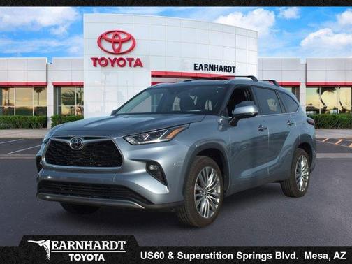 2023 Toyota Highlander Platinum