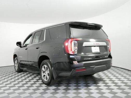 2024 GMC Yukon SLE