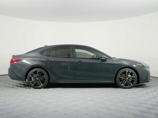 UNDERGROUND 2026 Toyota Camry XSE