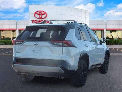 2023 Toyota RAV4 Hybrid XSE
