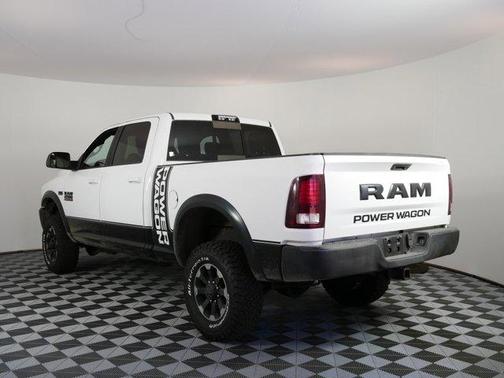 Bright White Clearcoat 2018 RAM 2500 Power Wagon