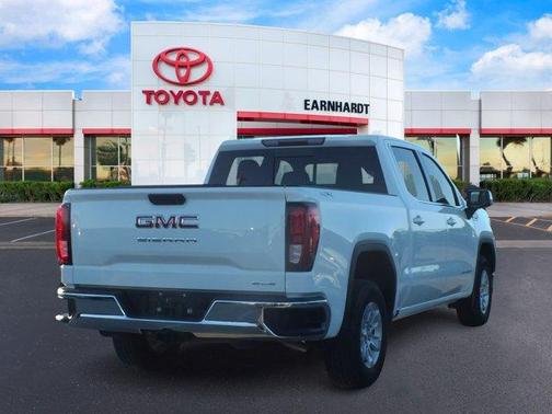 2024 GMC Sierra 1500 SLE